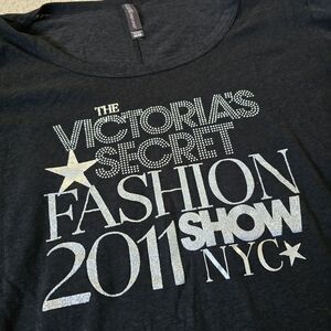 129. 2011 Victoria's Secret Long Tee